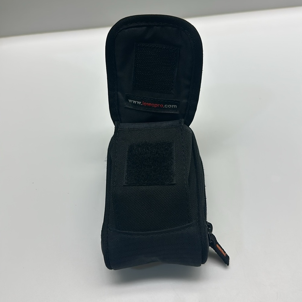 Lowepro Compact Ridge 30 Camera Case – Excellent Condition - Picture 5 of 5